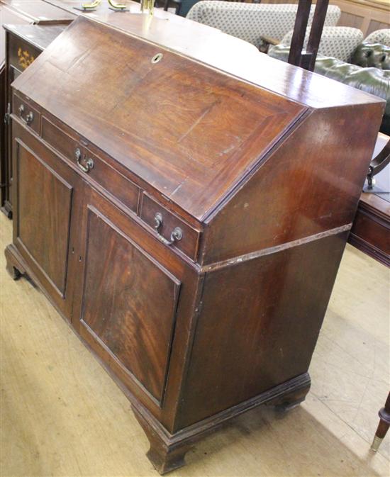 Georgian mahogany bureau(-)